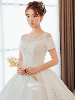 BR351 **พรีออเดอร์**ชุดแต่งงาน&ชุดเจ้าสาวแบบยาวอลังการ สีขาวเกรดพรีเมี่ยม หรูหราน่ารัก สวยโดดเด่นไม่ซ้ำใคร