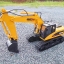 KOMATSU แม็คโครบังคับ